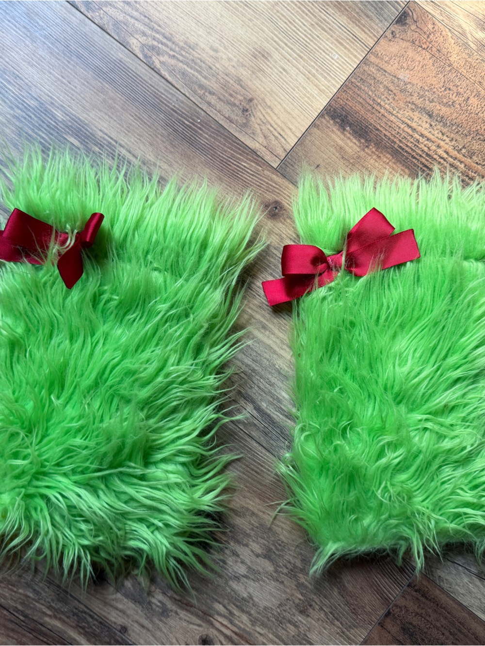 Grinch Leg Warmers